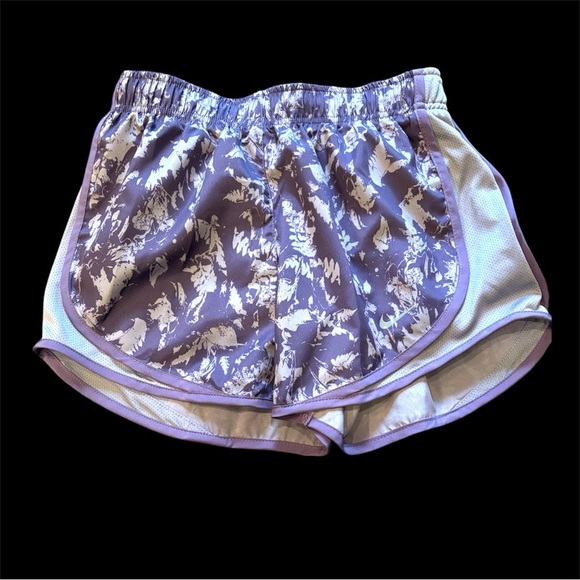 Nike Dri-Fit Women’s Tempo Shorts Purple Leaf Print XS Lined - Picture 7 of 7